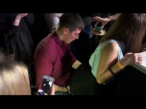 ❤️ Quan hệ tình dục thực sự trong một hộp đêm ở Nga. 18 tuổi cô gái Nga trong hậu môn và âm đạo bị đụ trong hộp đêm ❤❌  Khiêu dâm  tại chúng tôi% vi.pornburst.ru% ❌❤